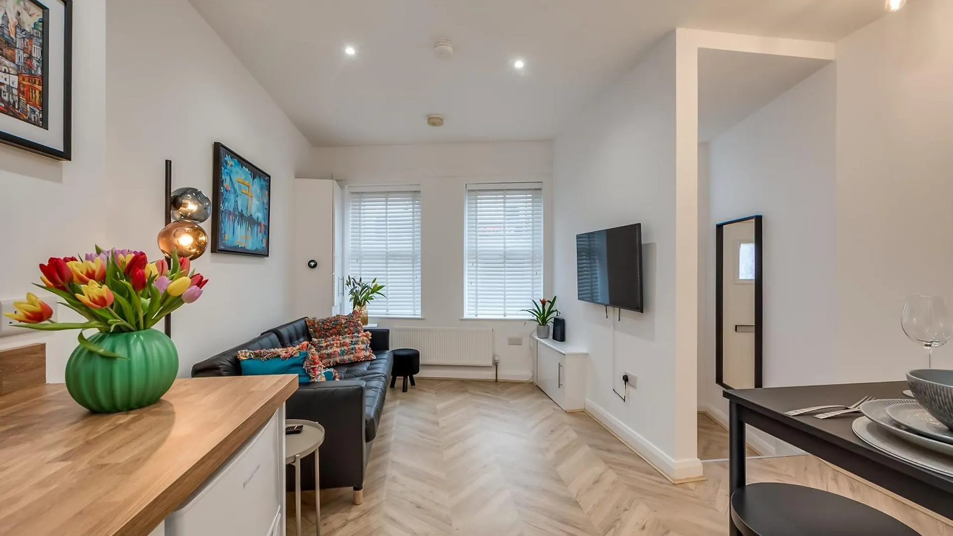 Stylish 2 Bedroom Apartment In Belfast 0*,  Velká Británie